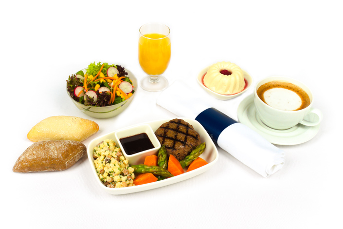 Menu Gourmet - Menu chaud à la viande de bœuf hachée servi sur les vols de Czech Airlines