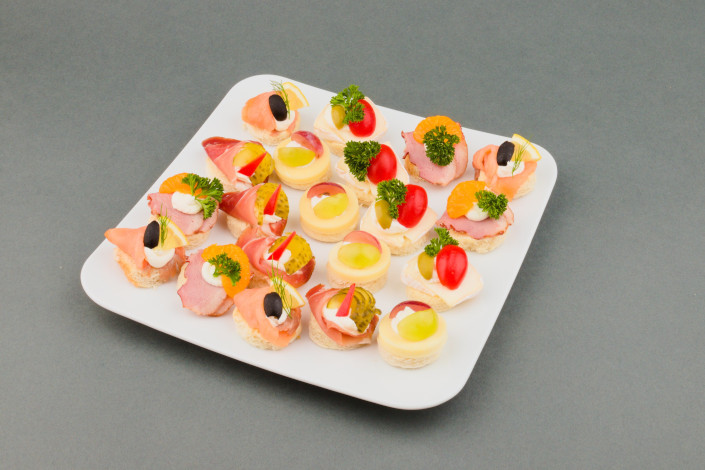 A selection of canapés (20 pcs) - smoked salmon, Tyrolean ham, Eidam cheese, Hermelin cheese, smoked duck breast